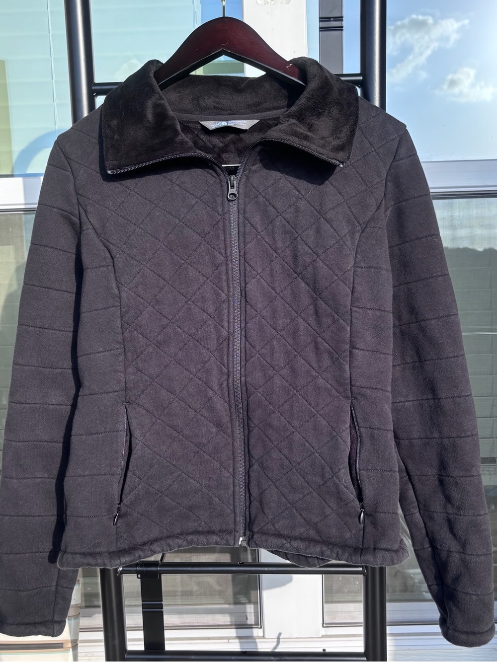 The North Face Black Quilted Fleece Jacket Women’s M